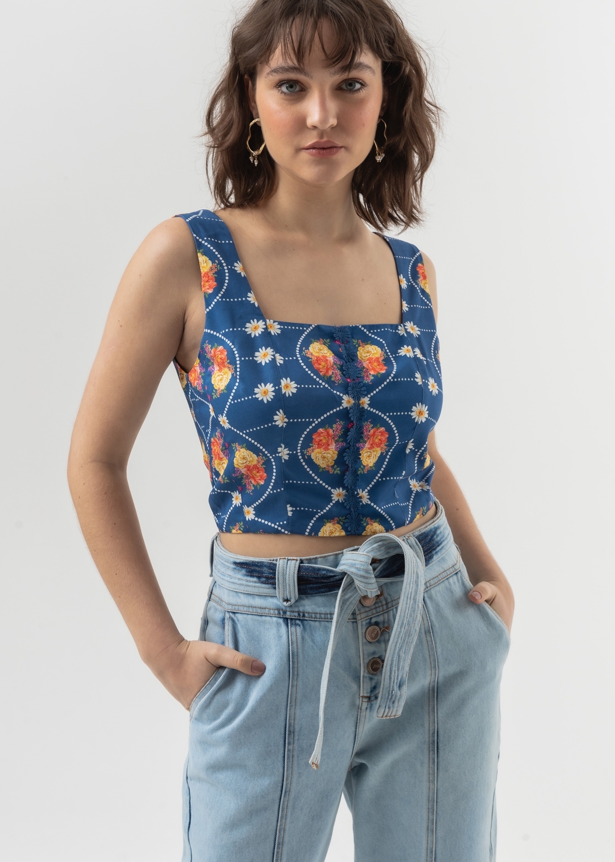 Blusa Flores Astrais