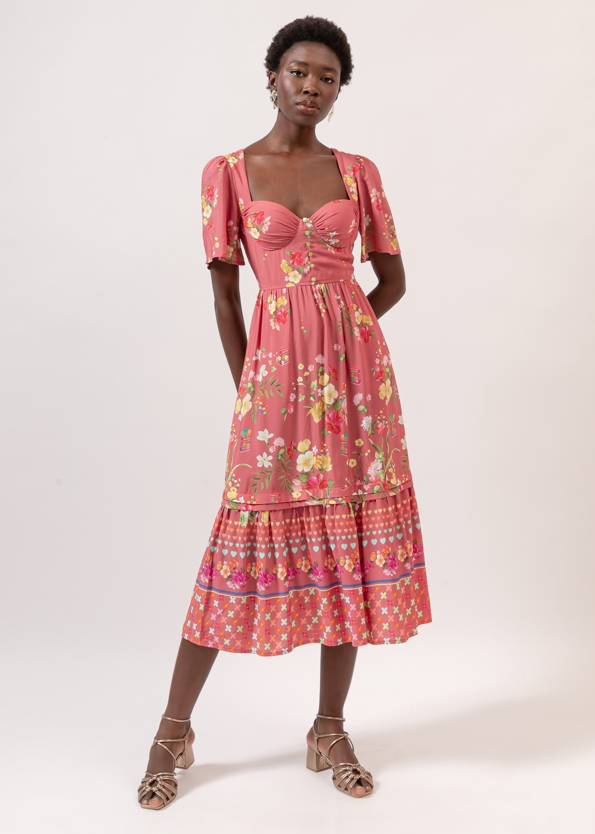 Vestido Midi Romance Ideal