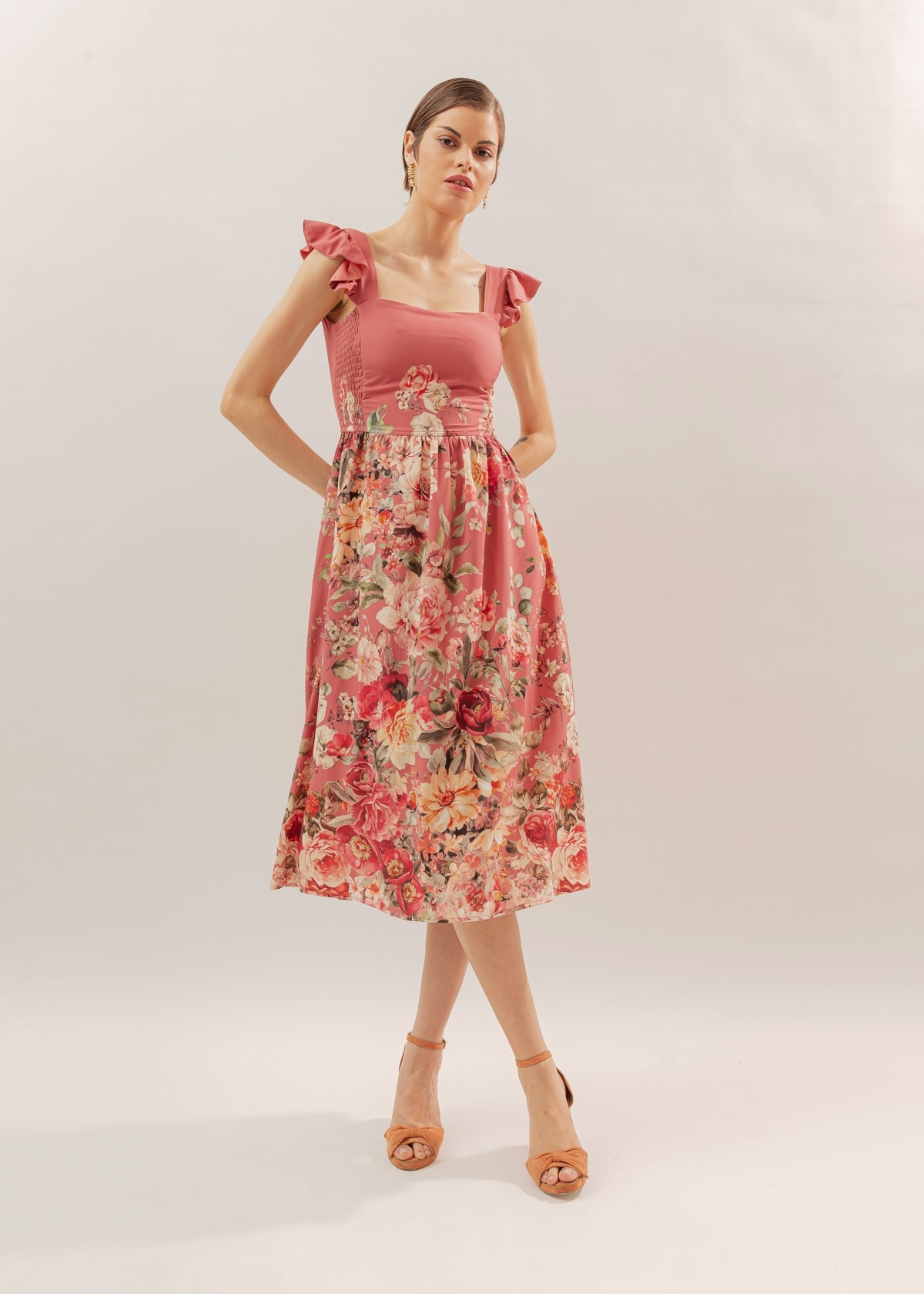 Vestido Midi Roseira