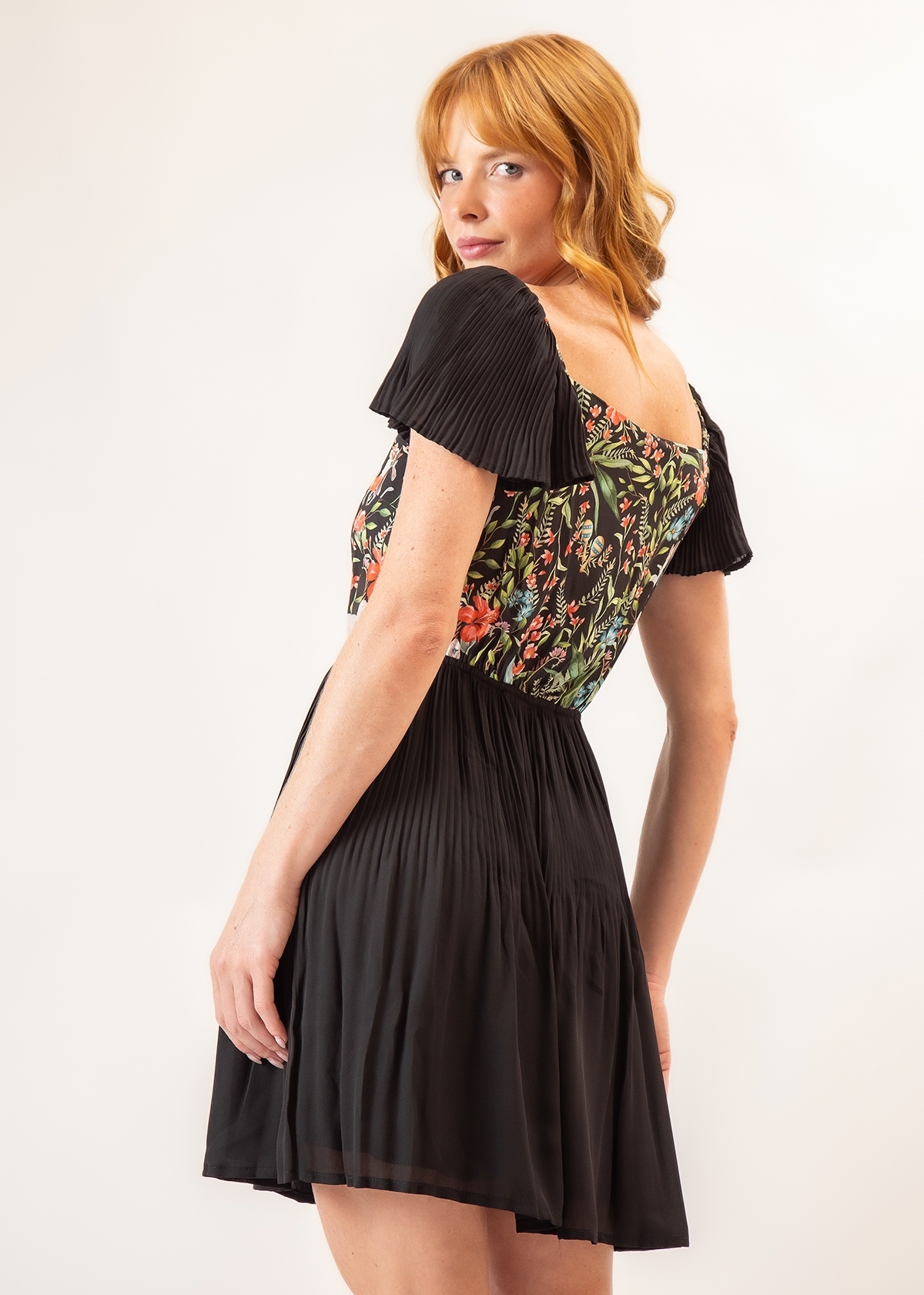 Vestido Curto Promessas de Amor II
