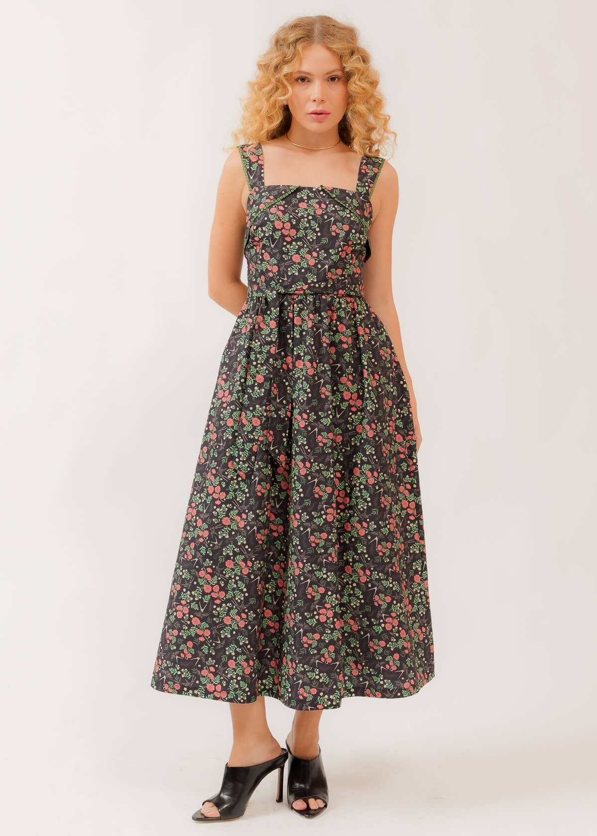 Vestido Super Midi Morro dos Ventos Uivantes