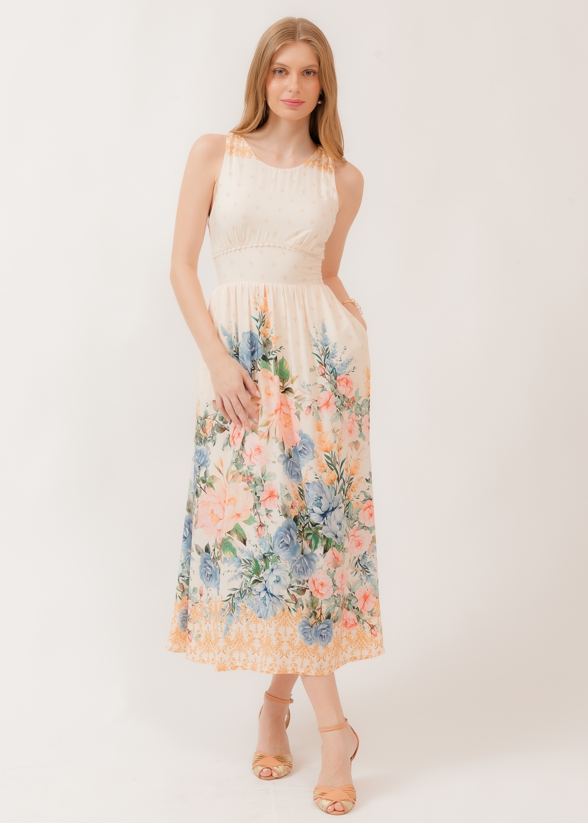 Vestido Super Midi Entre Bailes e Livros