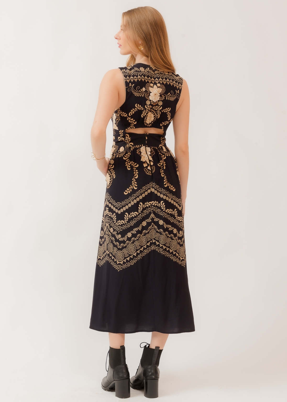 Vestido Super Midi A Dança dos Reinos
